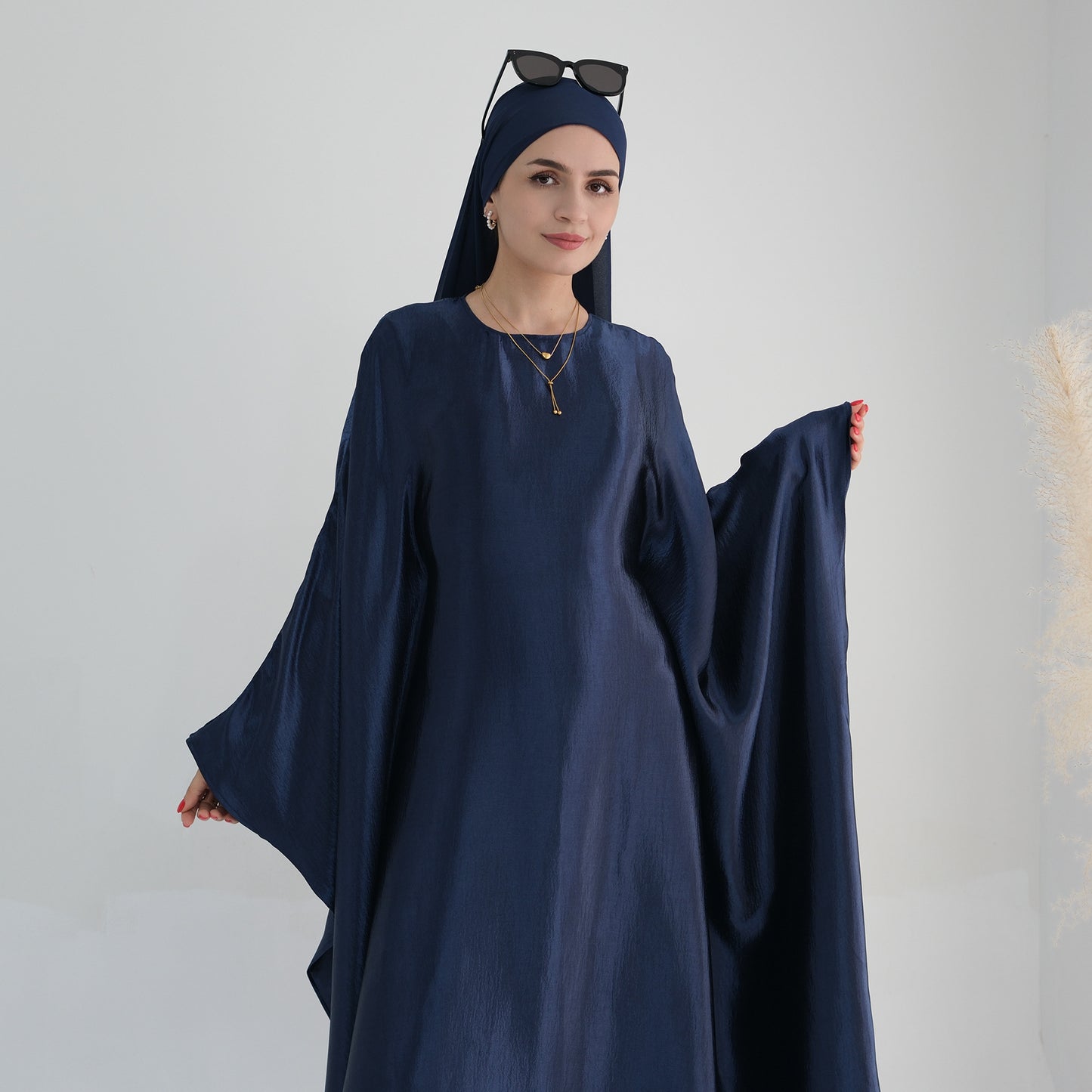 Bright Elegant Long Dress for Dubai Women