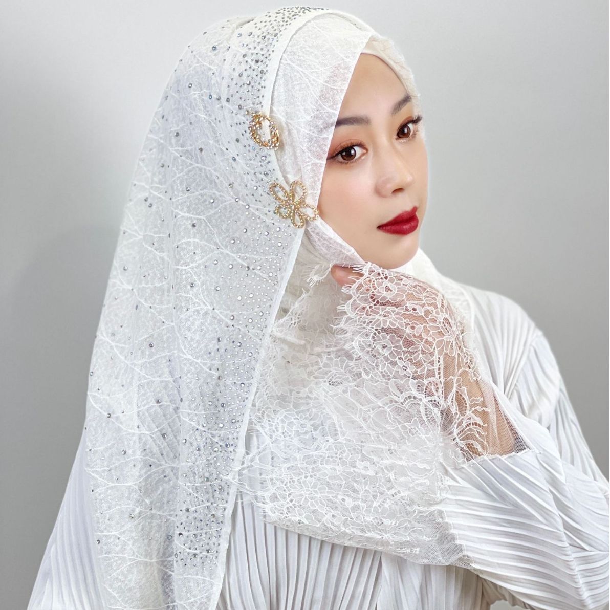 Light Diamond Women’s Baotou Fashion Scarf