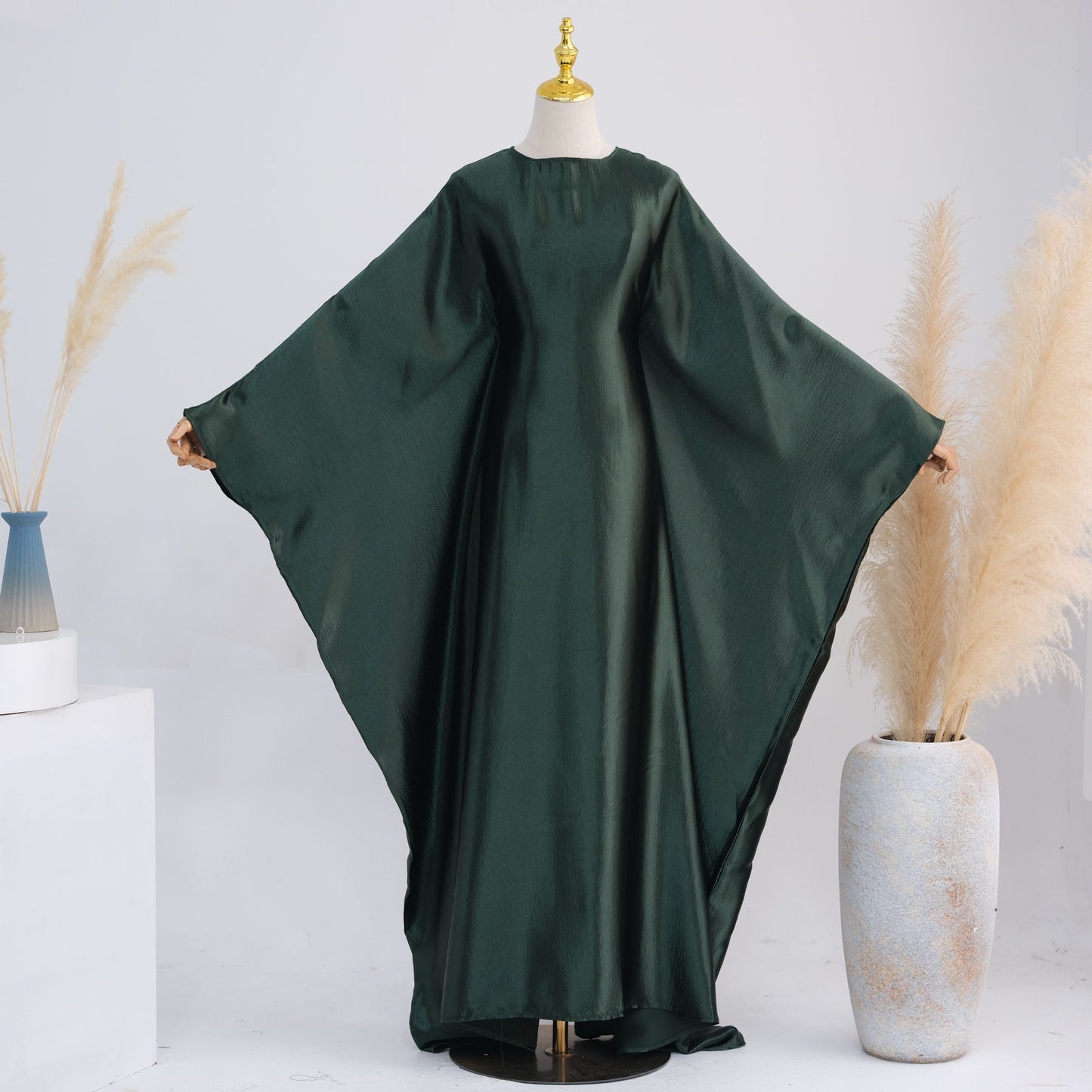 Bright Elegant Long Dress for Dubai Women