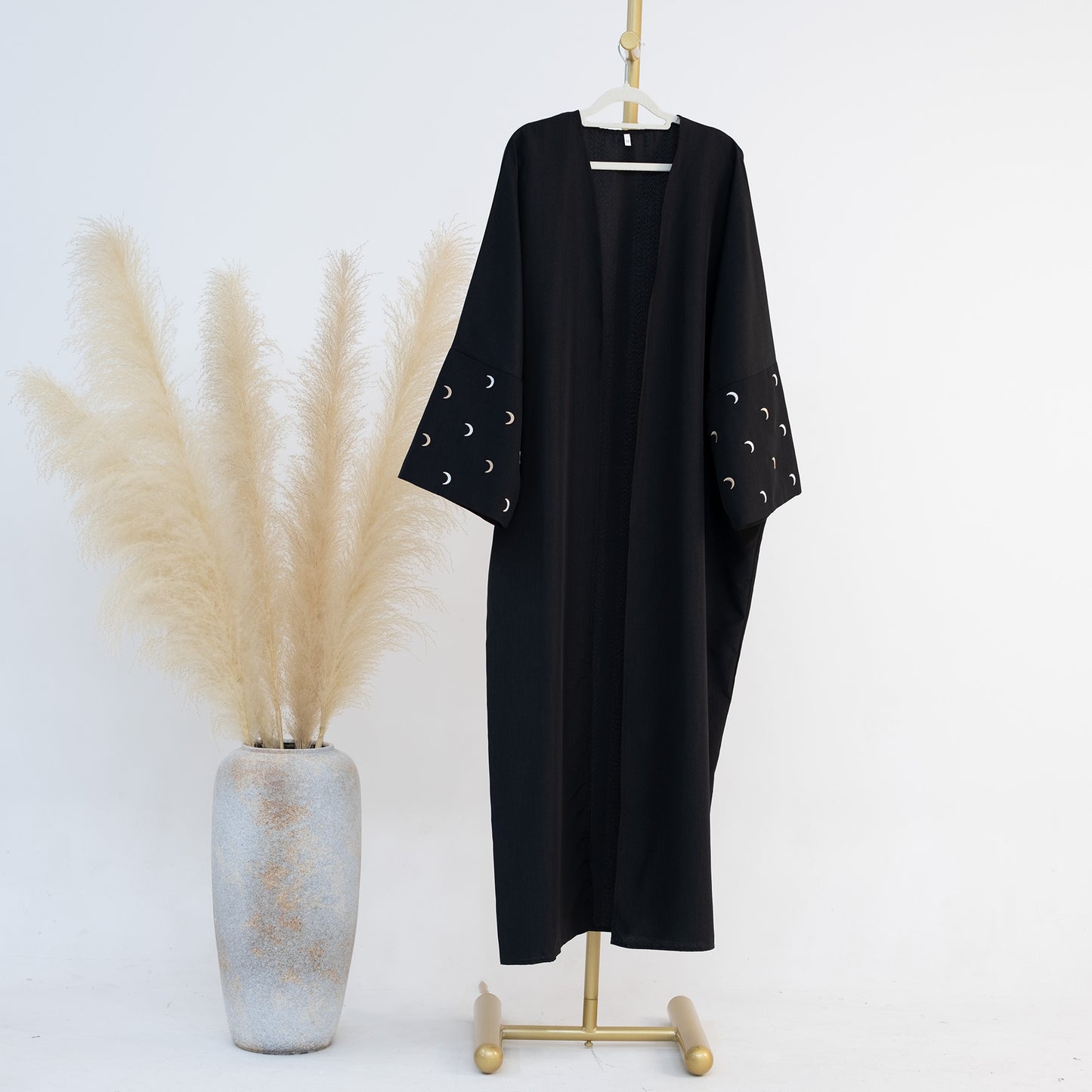 Saudi Embroidered Cardigan Robe Dubai Style