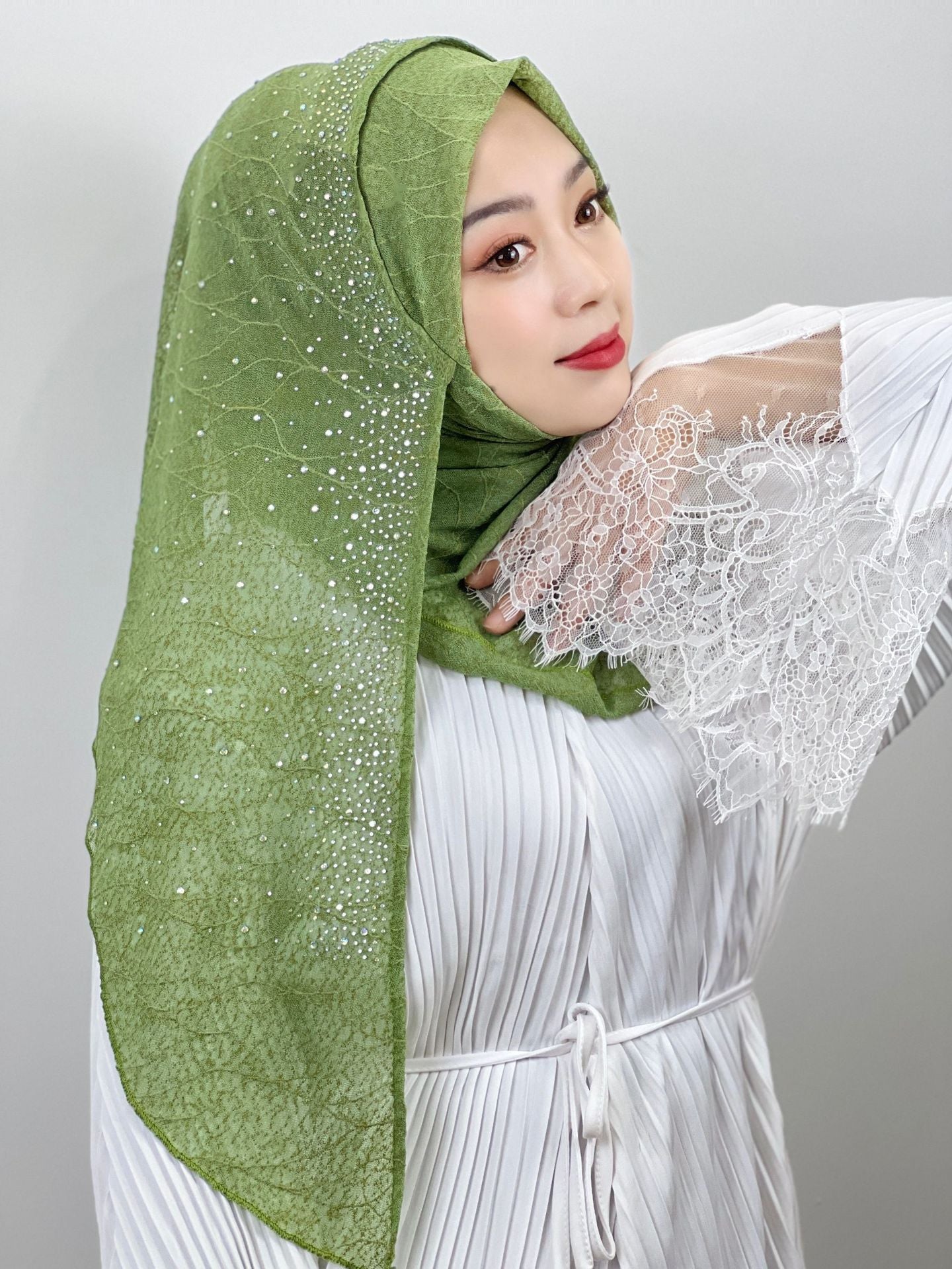 Light Diamond Women’s Baotou Fashion Scarf