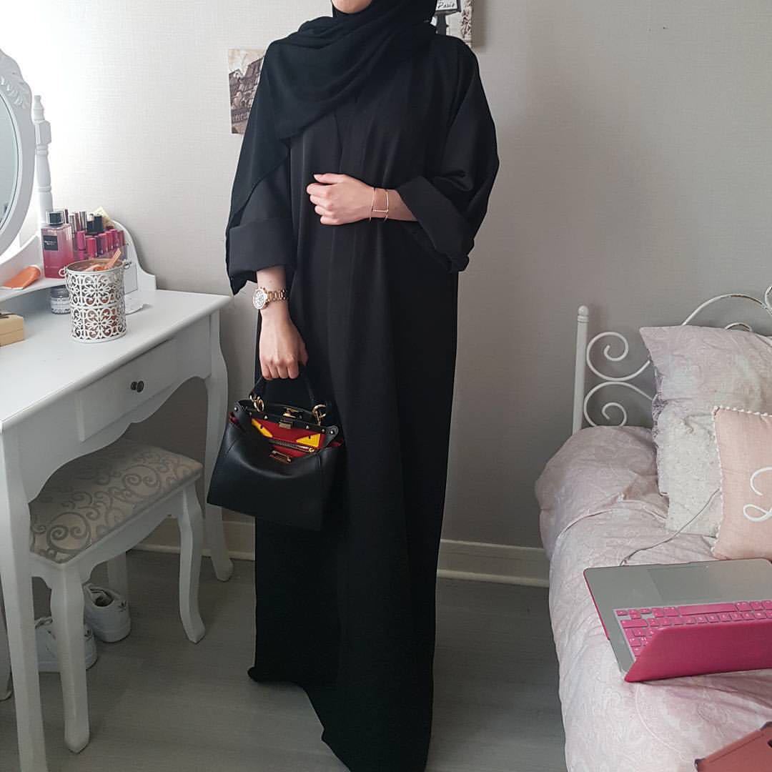 Pure Color Spot Middle East Cardigan Robe