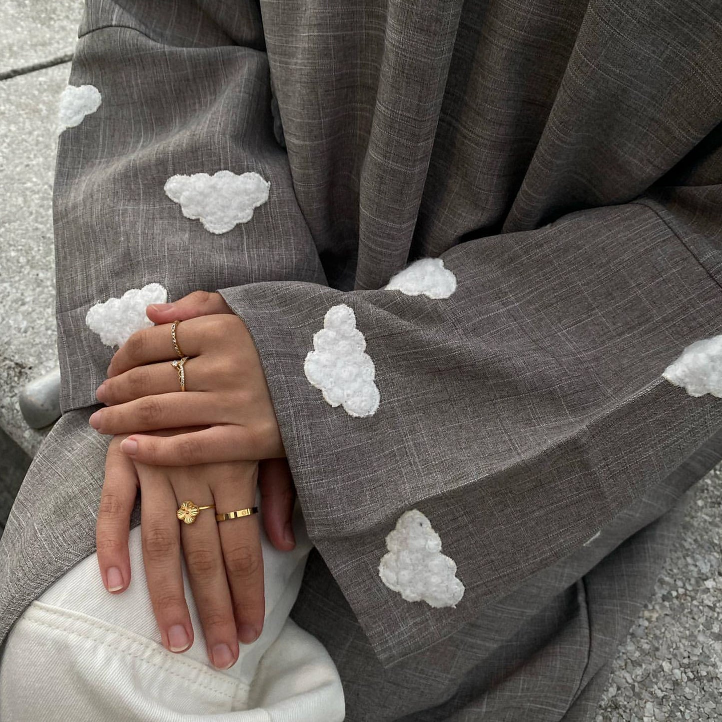 Elegant Dubai Embroidered Cardigan Robe Wear
