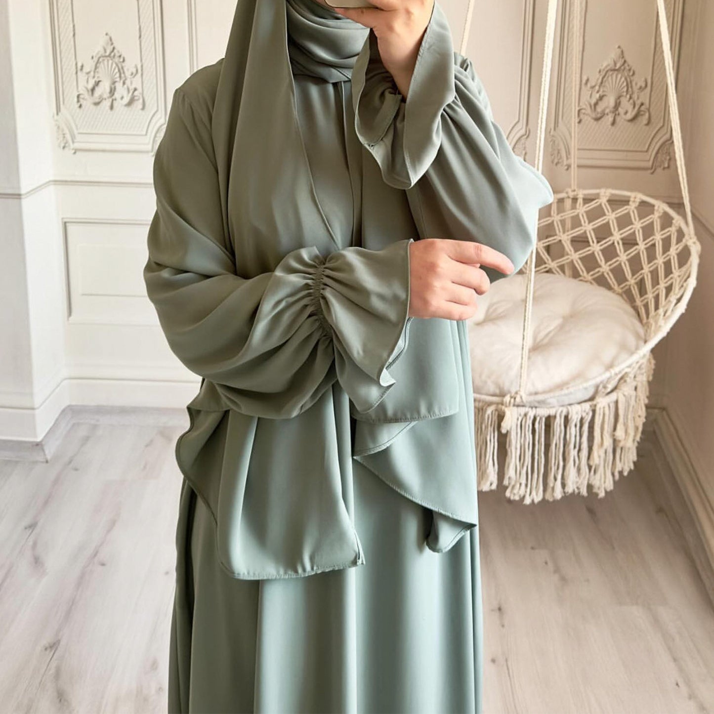 Small Horn Sleeve Solid Color Dress Dubai